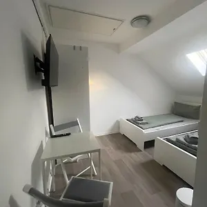 wohnung-in-der-fuhlsbttlerstrae.hamburg-hotels-de.com/